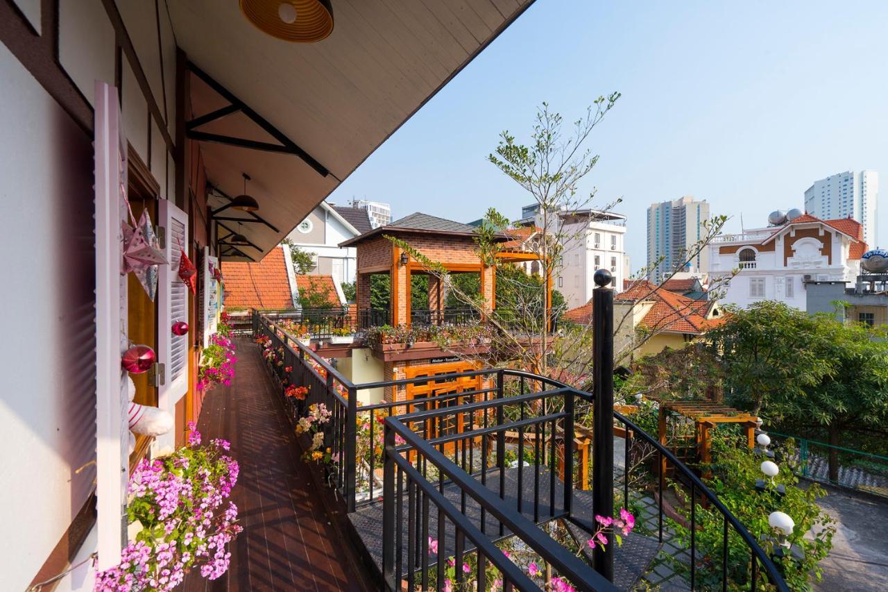 Little Colmar - Homestay & Pottery Studio Ha Long Exterior photo