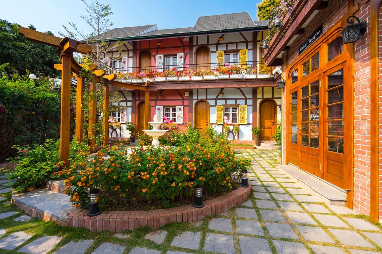 Little Colmar - Homestay & Pottery Studio Ha Long Exterior photo